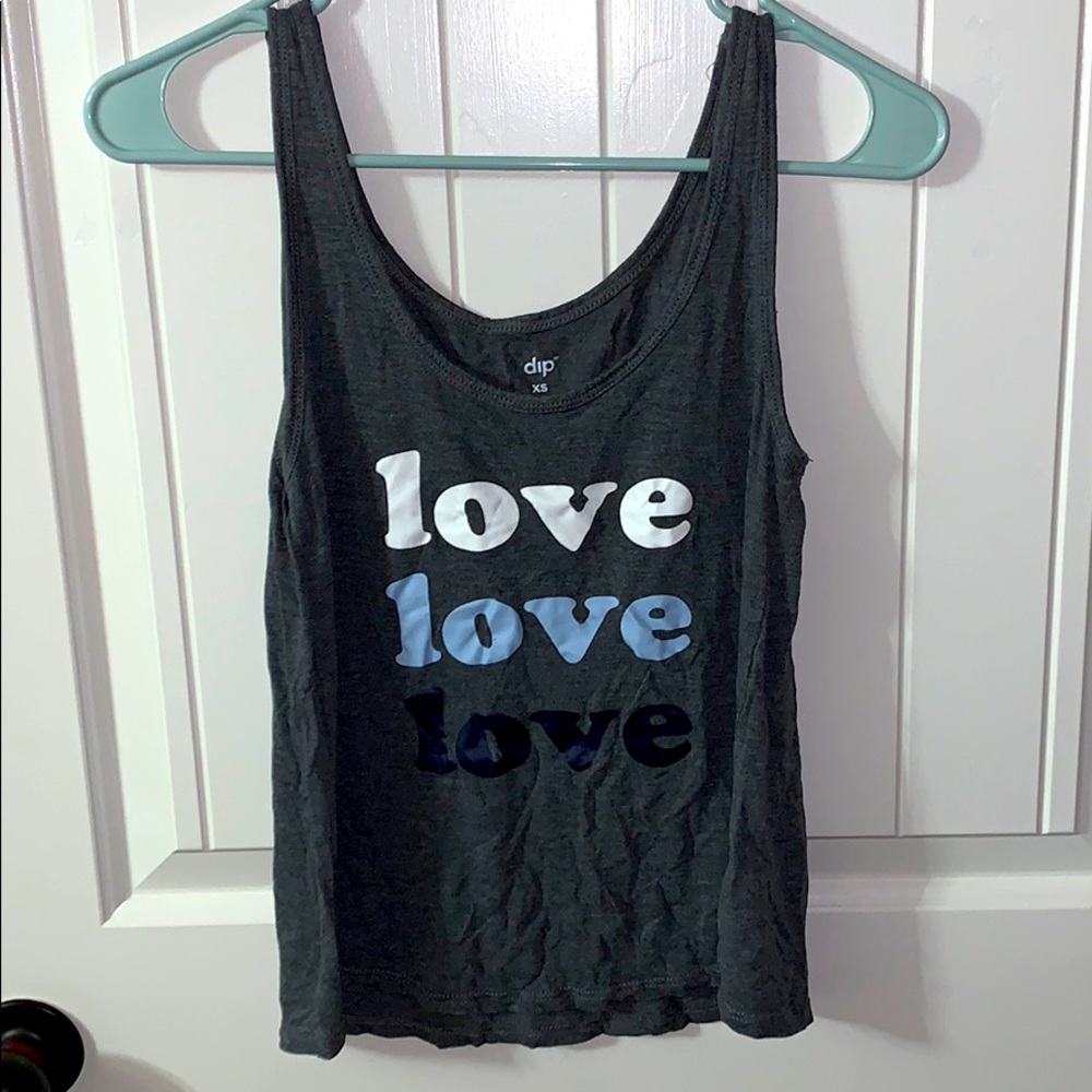 Women’s love workout top
